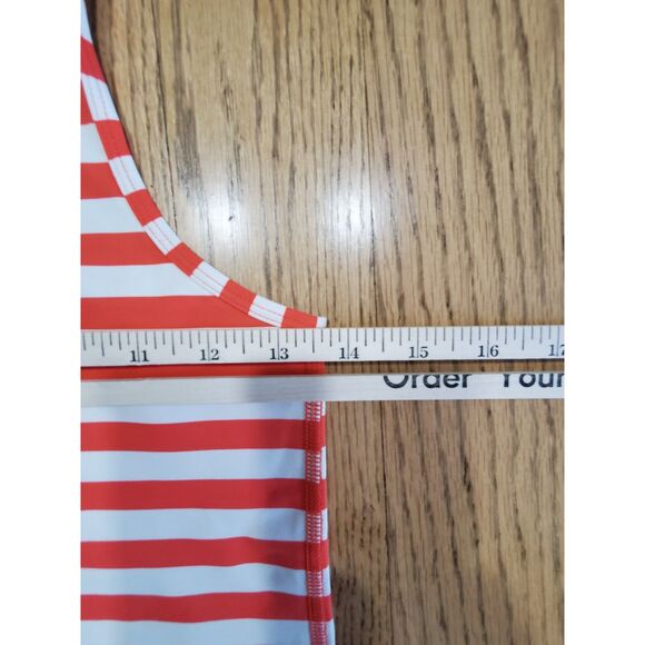 lululemon Womens 4 Cool Racer Back Waldo Stripes Sea Wheeze RARE Unicorn EUC - Picture 3 of 4
